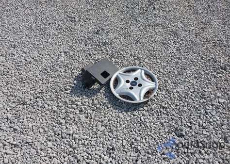 2003 Ford Focus Lx from USA, damaged, VIN 1FAFP33P23W102648